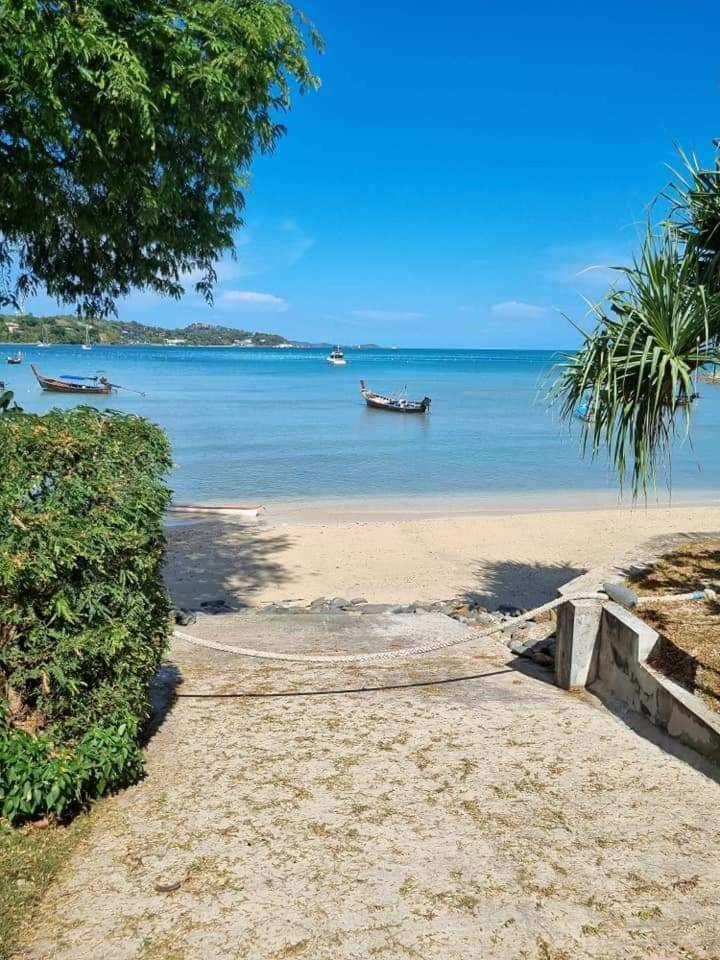 Beachfront Panoramic Pool 4 Bedroom Phuket