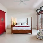 Beachfront Panoramic Pool Villa 4 Bedroom Phuket